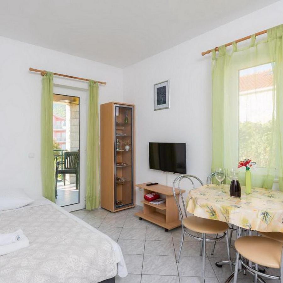 Apartments Maestral Orebic Ngoại thất bức ảnh
